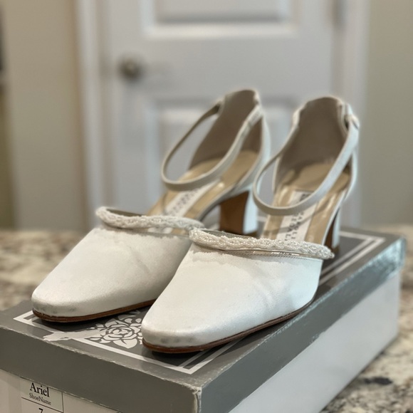 Fenaroli for Regalia Ariel Pump Beaded Band Size:7 - Picture 10 of 13